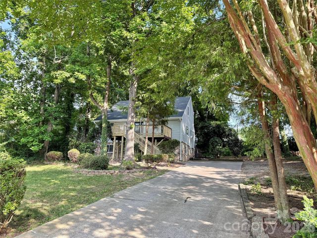 21123 Rio Oro Drive, Cornelius, NC 28031