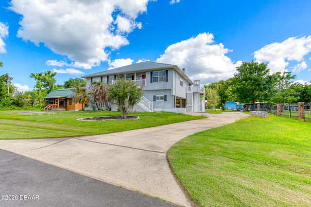 24535 Bonnet Road, Astor, FL 32102