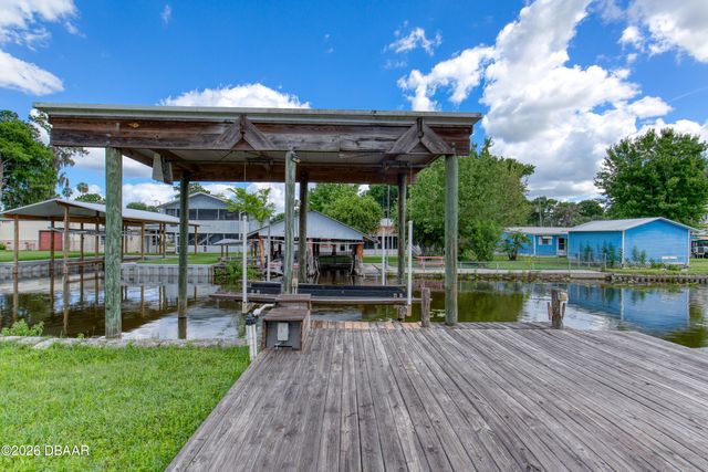 24535 Bonnet Road, Astor, FL 32102
