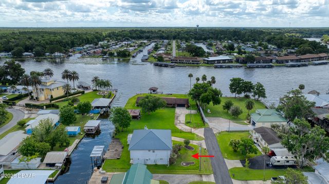 24535 Bonnet Road, Astor, FL 32102