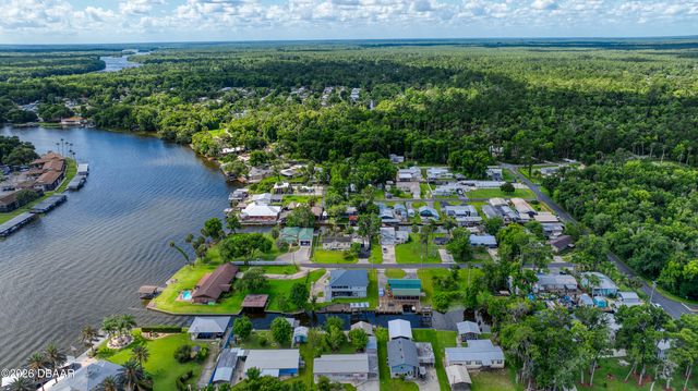 24535 Bonnet Road, Astor, FL 32102