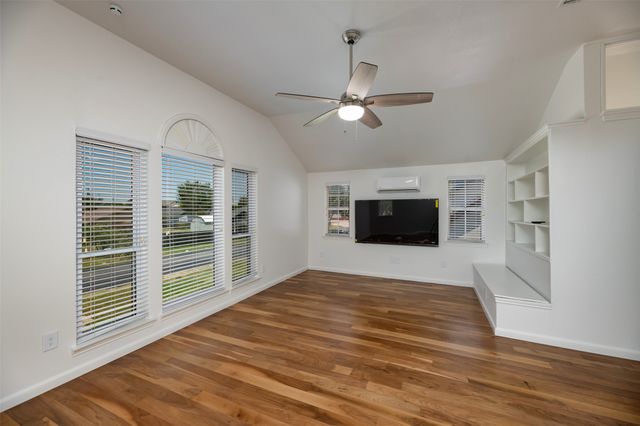 485 Ashley Lane, Roanoke, TX 76262