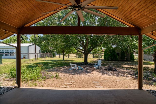 485 Ashley Lane, Roanoke, TX 76262