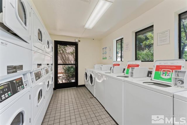 2955 Lakeside Drive Unit 220, Reno, NV 89509