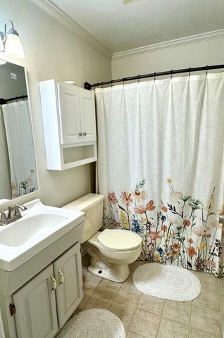 811 Belanger St, Morgan City, LA 70380