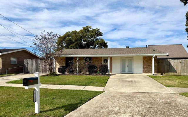 811 Belanger St, Morgan City, LA 70380