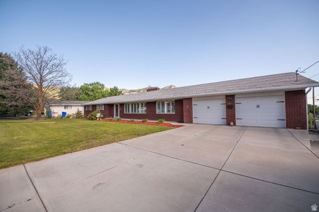 687 E 3125 N, North Ogden, UT 84414
