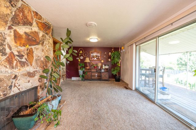 687 E 3125 N, North Ogden, UT 84414
