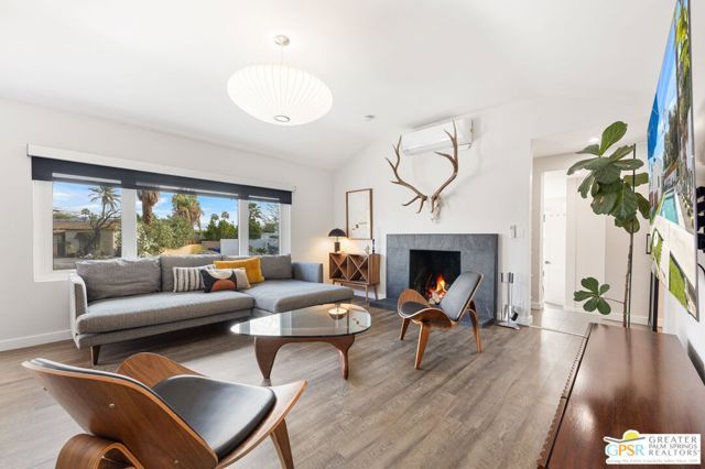 2481 N Cardillo Avenue, Palm Springs, CA 92262