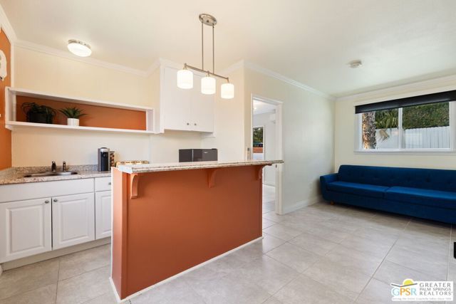 2481 N Cardillo Avenue, Palm Springs, CA 92262