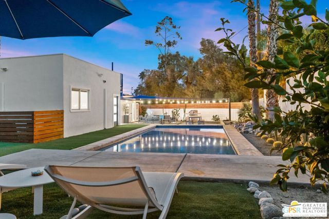 2481 N Cardillo Avenue, Palm Springs, CA 92262