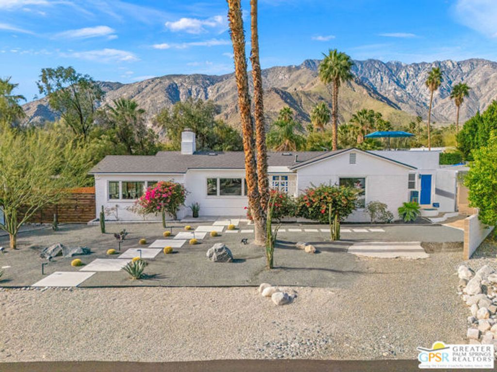 2481 N Cardillo Avenue, Palm Springs, CA 92262