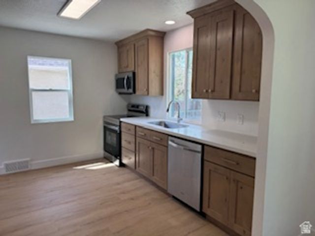 263 E CENTER ST, Spanish Fork, UT 84660