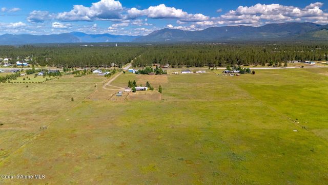 29399 N Clagstone RD, Athol, ID 83801