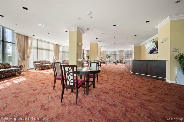 5000 Town Center Center 703, Southfield, MI 48075