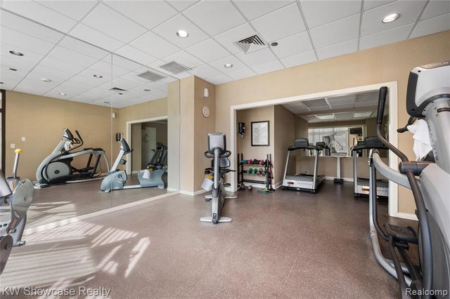5000 Town Center Center 703, Southfield, MI 48075