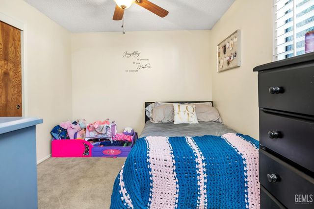 2301 Barrington Street 6, Bakersfield, CA 93309