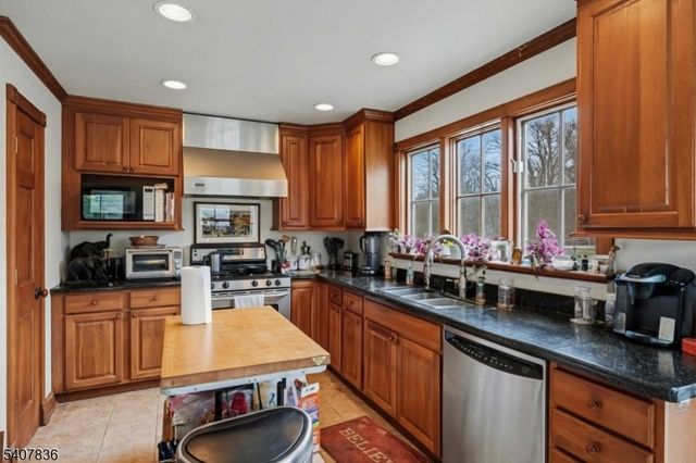 63 Linvale Rd, East Amwell Twp., NJ 08551