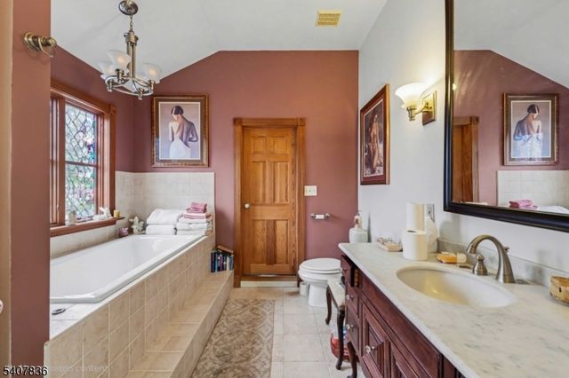 63 Linvale Rd, East Amwell Twp., NJ 08551