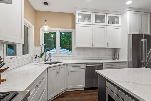 16275 Riley Street, Park Twp, MI 49424