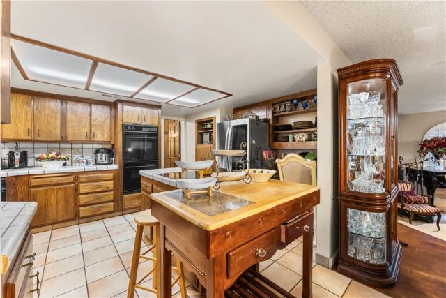125 Lakeview, Palmdale, CA 93551