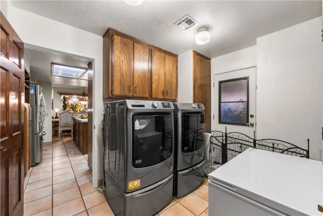 125 Lakeview, Palmdale, CA 93551