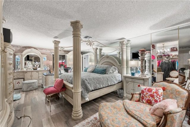 125 Lakeview, Palmdale, CA 93551