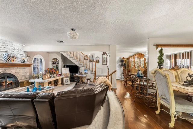 125 Lakeview, Palmdale, CA 93551