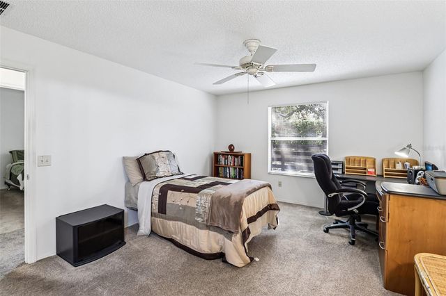2019 THURMOND AVENUE, The Villages, FL 32162
