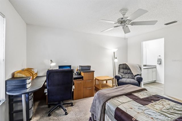 2019 THURMOND AVENUE, The Villages, FL 32162