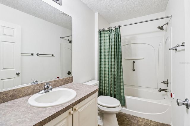 2019 THURMOND AVENUE, The Villages, FL 32162