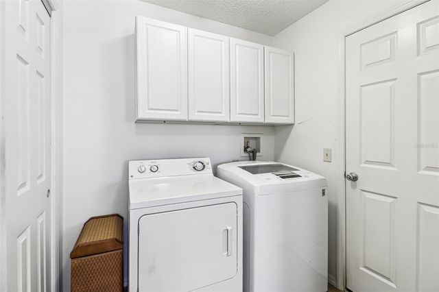 2019 THURMOND AVENUE, The Villages, FL 32162