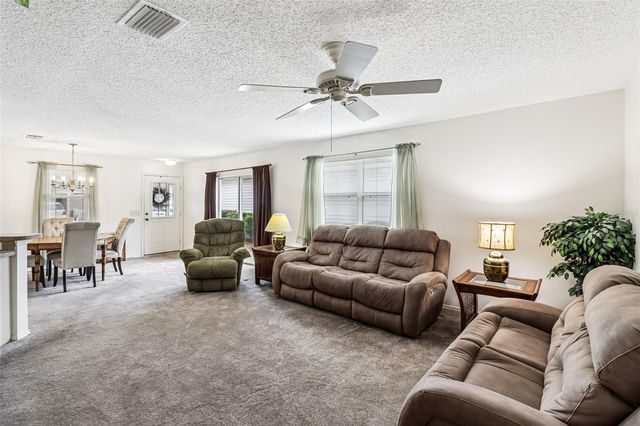 2019 THURMOND AVENUE, The Villages, FL 32162