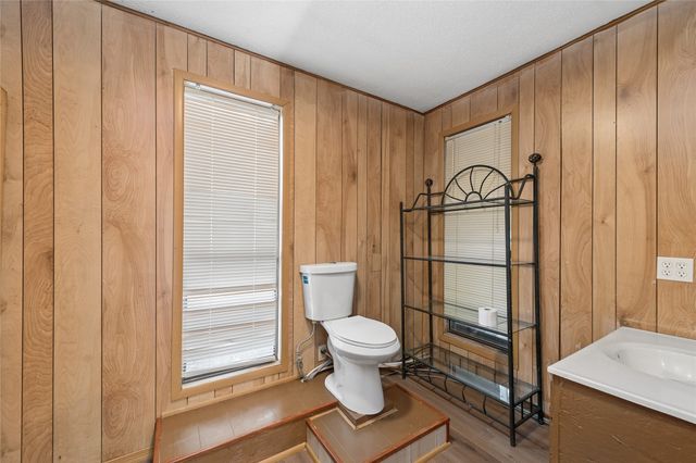 4171 Broken Bow Drive, Lone Oak, TX 75453