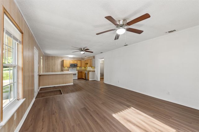 4171 Broken Bow Drive, Lone Oak, TX 75453
