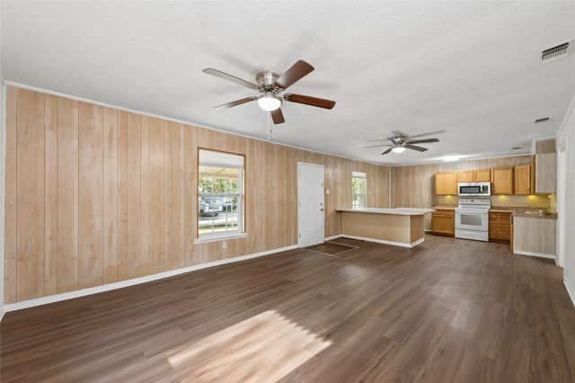 4171 Broken Bow Drive, Lone Oak, TX 75453