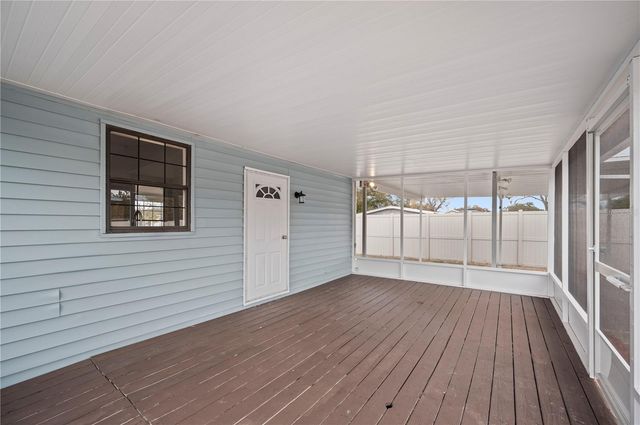 217 CLEARWATER AVENUE, Polk City, FL 33868