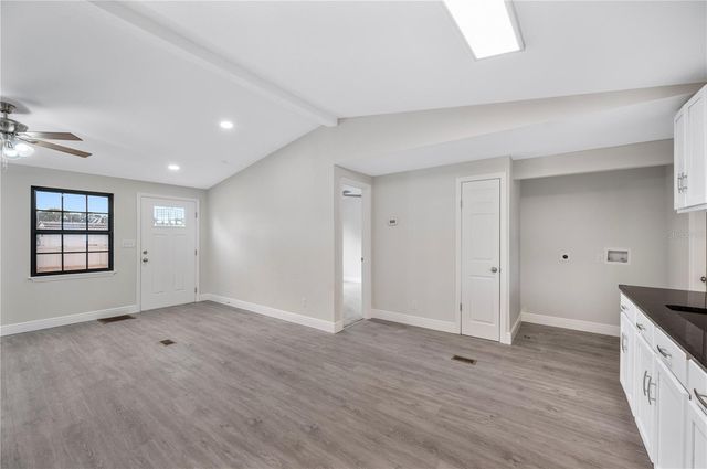 217 CLEARWATER AVENUE, Polk City, FL 33868