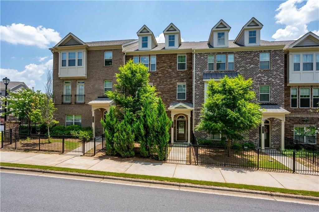 5921 Terrace Bend Way, Peachtree Corners, GA 30092
