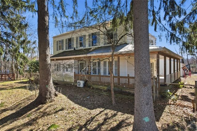 7524 Franklin Rd, Cranberry Twp, PA 16066