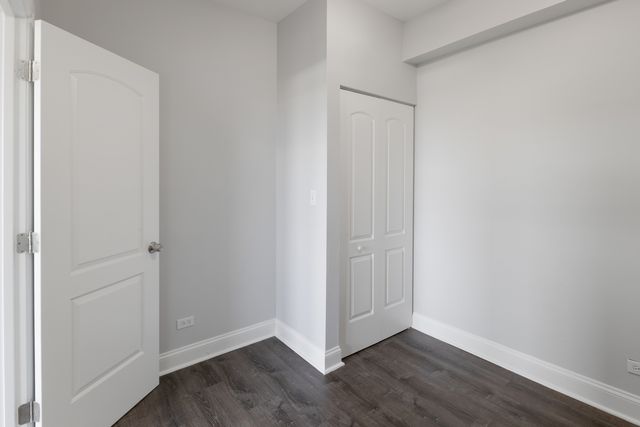 1608 W Sherwin Avenue 708, Chicago, IL 60626