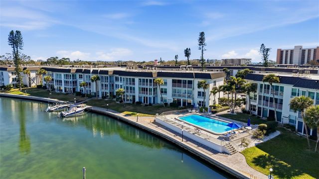 4440 EXETER DRIVE 106, Longboat Key, FL 34228