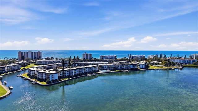 4440 EXETER DRIVE 106, Longboat Key, FL 34228