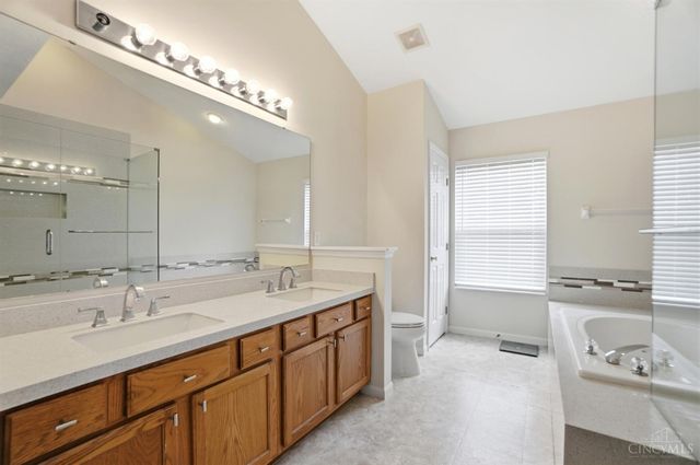 6552 Falling Leaves Court, Deerfield Twp., OH 45040