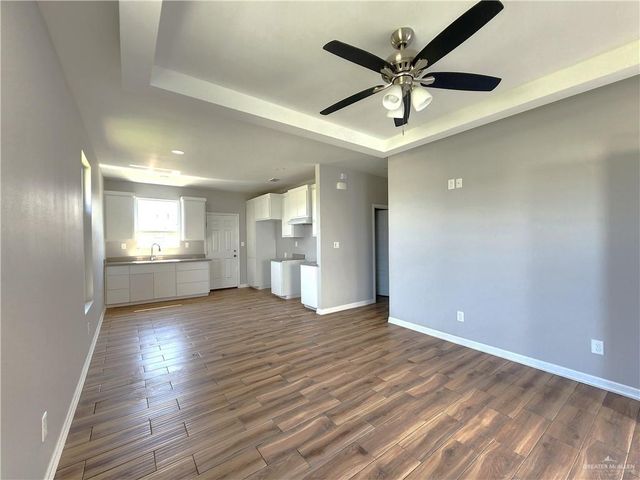 805 W Los Tesoros Drive 4, Pharr, TX 78577