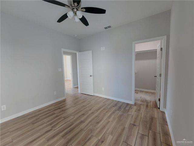 805 W Los Tesoros Drive 4, Pharr, TX 78577