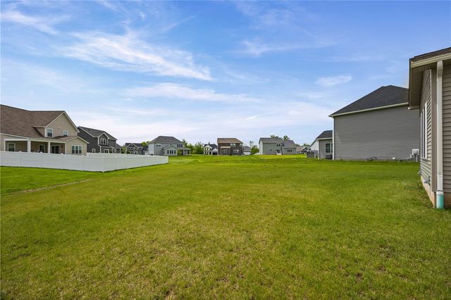 6087 Eddy Gate, Farmington, NY 14425