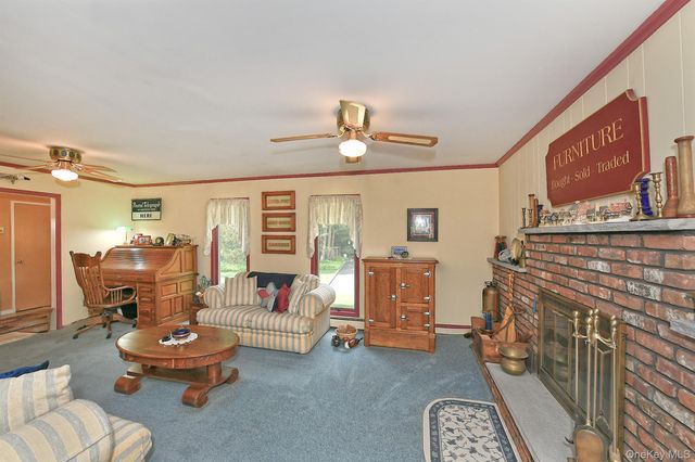 21 Craig Drive, South Huntington, NY 11746