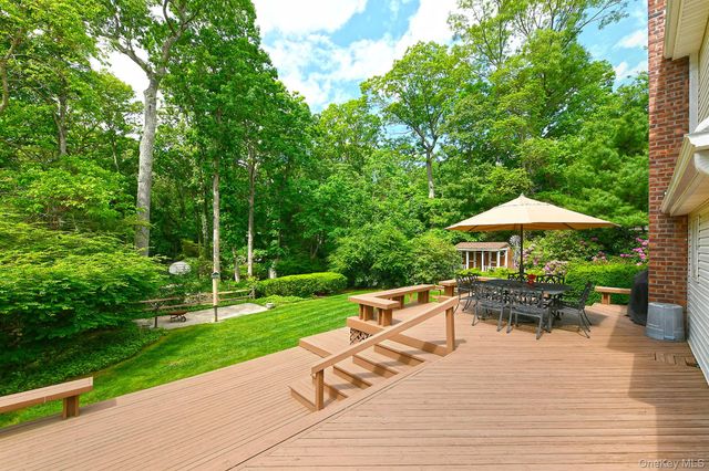 21 Craig Drive, South Huntington, NY 11746