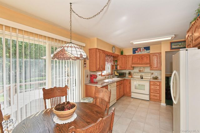 21 Craig Drive, South Huntington, NY 11746